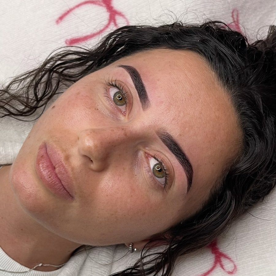 Hybrid Brows result by Brows by Rosie