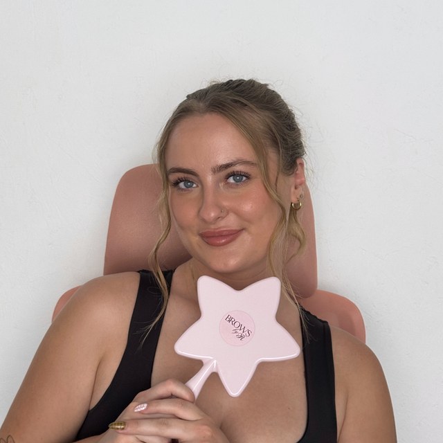 Rosie, brow artist at Brows by Rosie